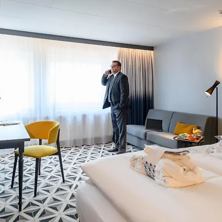 Отель Mercure Am Muenster 4*