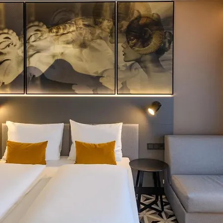 Mercure Am Muenster 3*