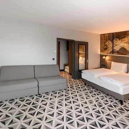 Hotel Mercure Am Muenster 3*