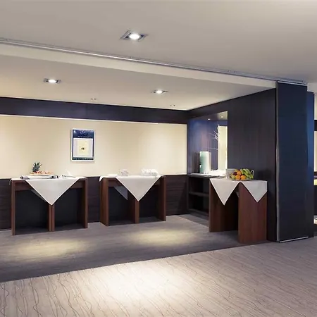 Mercure Am Muenster 3*