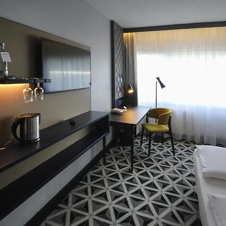 Mercure Am Muenster 3*