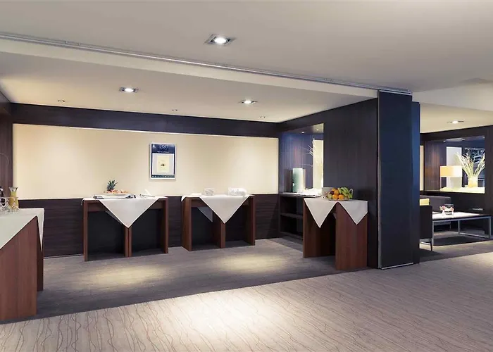 Mercure Am Muenster 3*