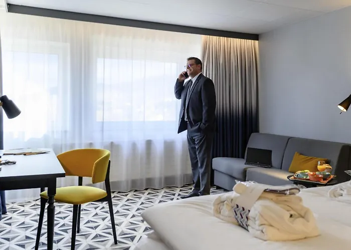 Mercure Am Muenster מלון