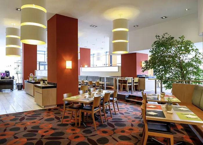 Mercure Am Muenster מלון