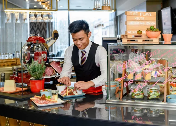 מלון Mercure Am Muenster 3*