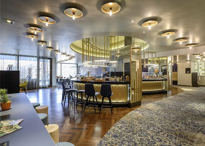 מלון Mercure Am Muenster 3*